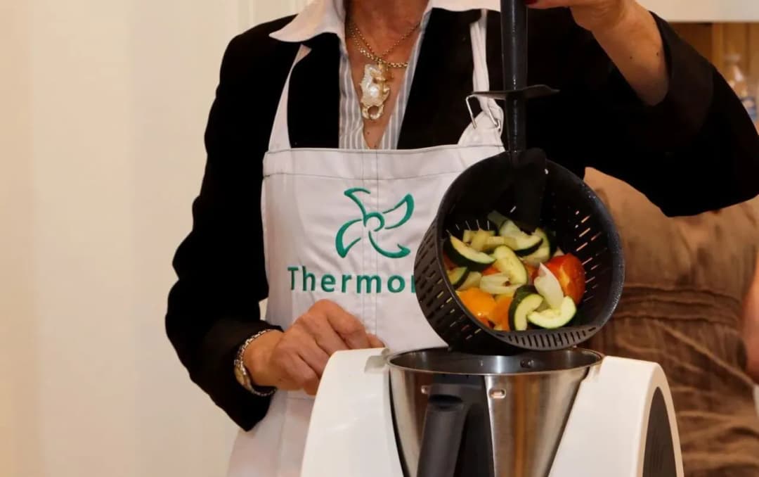 Ile zarabia przedstawiciel Thermomix? Fakty, które mogą zaskoczyć